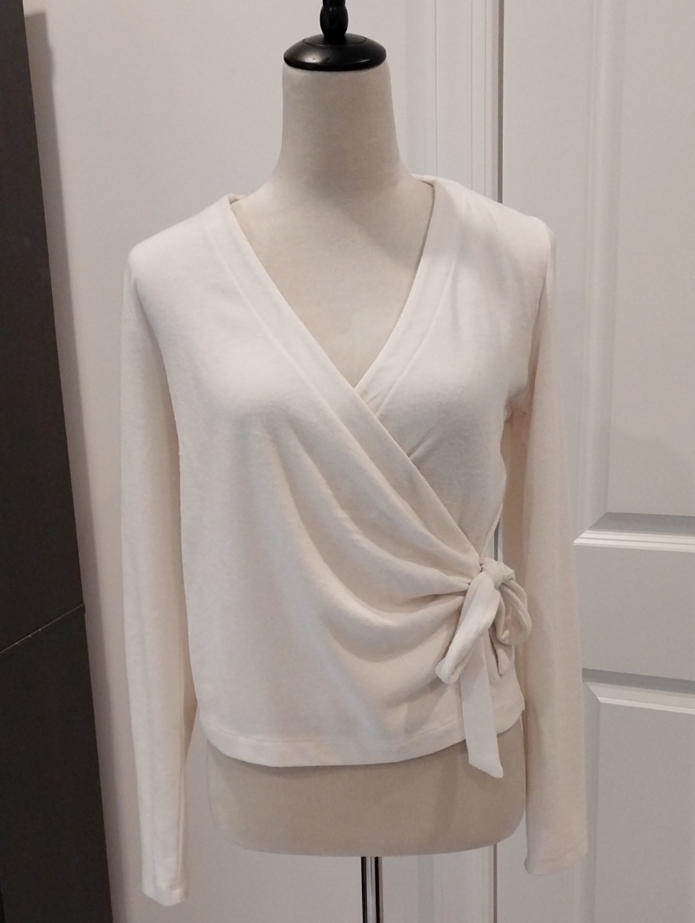 LOFT Cream Wrap Tie Front Sweater Cardigan